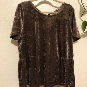 Pleione Crushed Velvet Bow Top Size XL